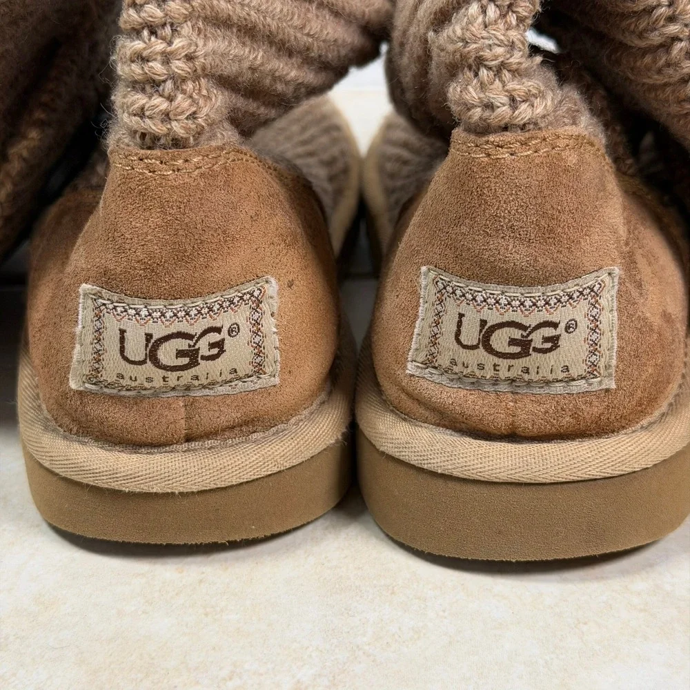 UGG Classic Cardy Boots Women 8 Tan Knit Three Button 5819 Tall Slouchy
